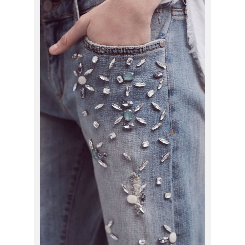 Anthropologie Pilcro Hyphen Bejeweled Mid-Rise Jeans, sz 27,” Denim Rhinestone